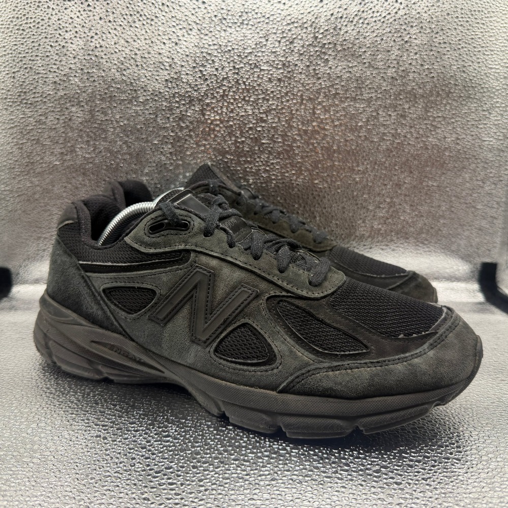 Size 10 New Balance 990v4 Sneakers Mens Black Excellent Made in USA M990BB4